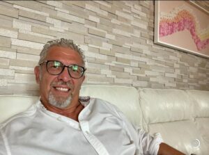 Uomo sentimentale, Club di Più