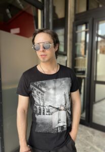 Ragazzo carismatico, Club di Più