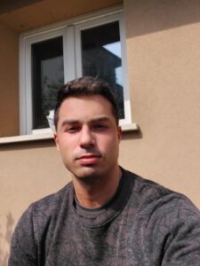 Ragazzo solare, allegro, Club di Più