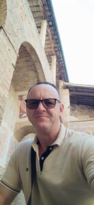 Uomo affidabile, Club di Più