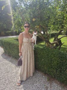 Incontra Cristina  ragazza timida   - Club di Più
