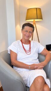 Anna Donna molto interessante - Club di Più